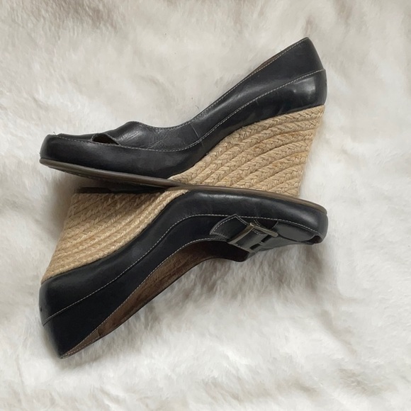 Aerosoles wedges 8.5 - Picture 3 of 6